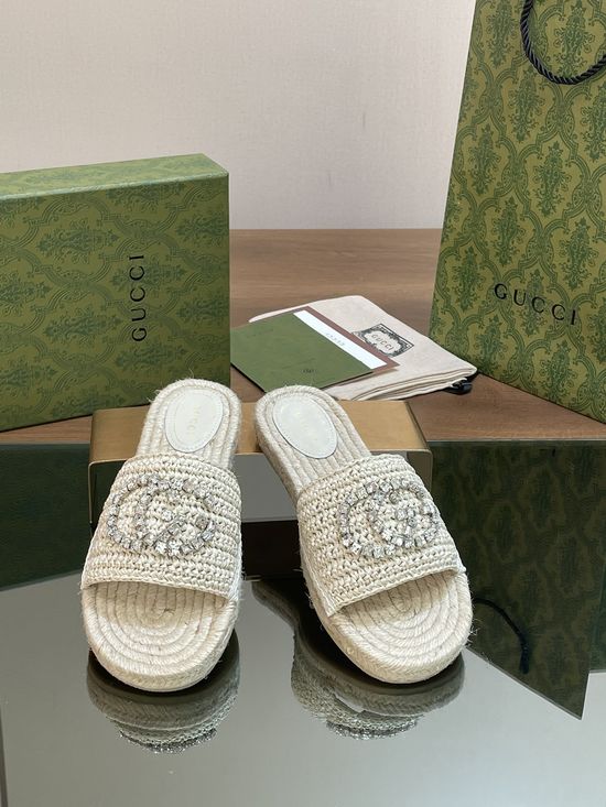 Gucci Woven Raffia Thick Sole Slides with Decorative Buckle