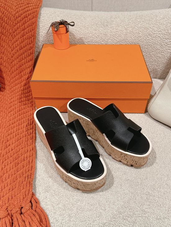 Hermes Versatile Suede Trim Sandals Exquisite Craftsmanship Non-slip Sole
