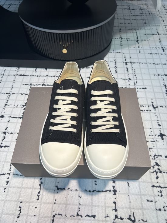 Rick Owens Vintage Leather Sneakers With Soft Sheepskin Interior