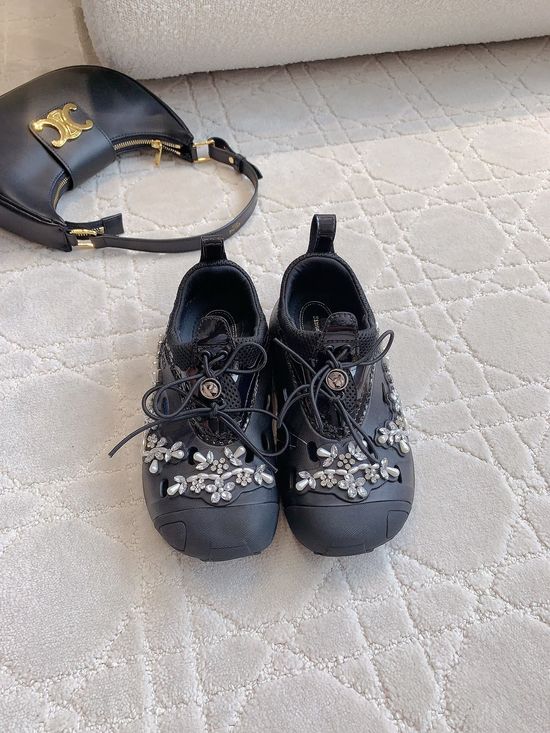 Crocs Rhinestone Pearl Decorated Classic Comfort Clogs