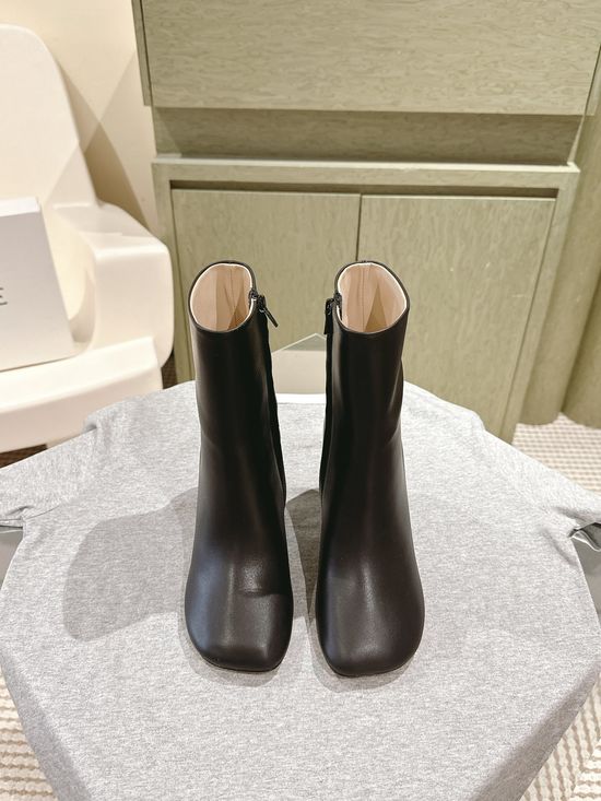 Loewe Round Toe Kitten Heel Ankle Boots with Leather Upper