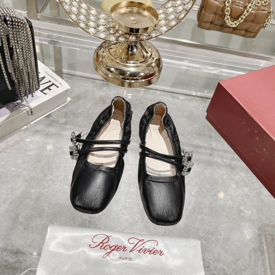 Roger Viver Rhinestone Buckle Patent Leather Mary Jane Flats