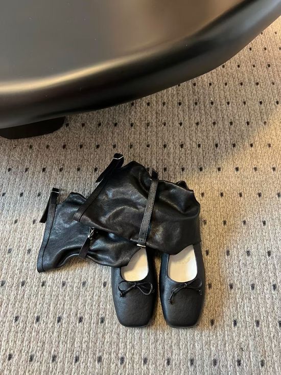 OPEN YY Soft Cracked Leather Ballet Ankle Boots