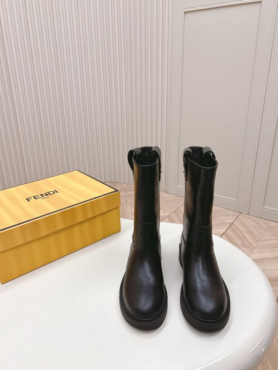 Fendi Leather Upper Boots Classic Pattern Stylish Comfortable Footwear