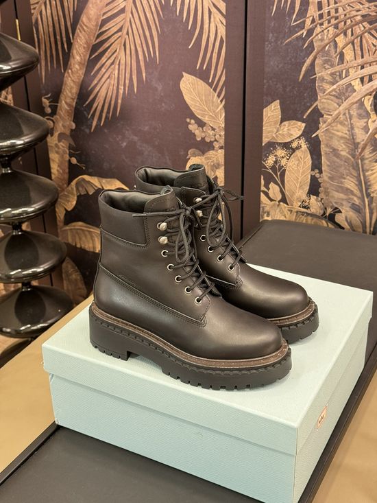 Prada Premium Leather Motorcycle Boots Durable Anti-slip Fashion Shoes