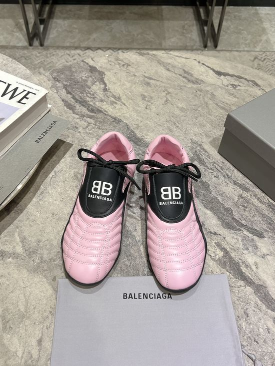Balenciaga Quilted Leather Casual Sneakers With Retro Classic Dual Logo Design