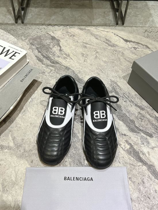 Balenciaga Quilted Leather Casual Sneakers With Retro Classic Dual Logo Design