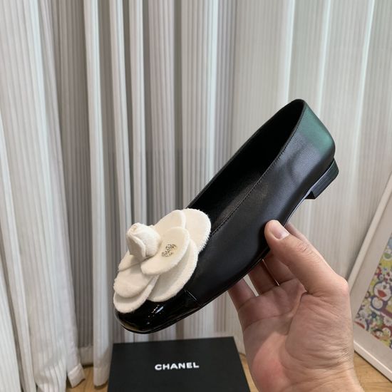 Chanel Elegant Camellia Decorated Low Heel Casual Flats