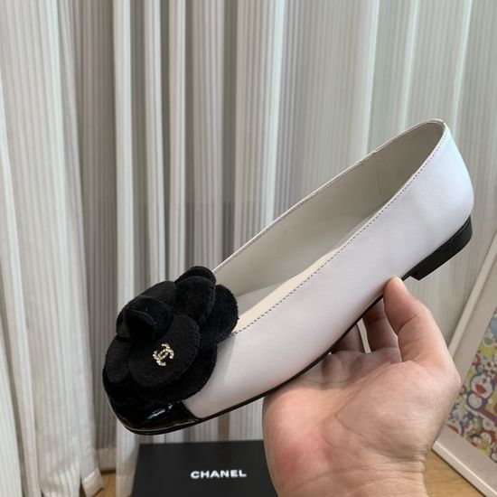 Chanel Elegant Camellia Decorated Low Heel Casual Flats