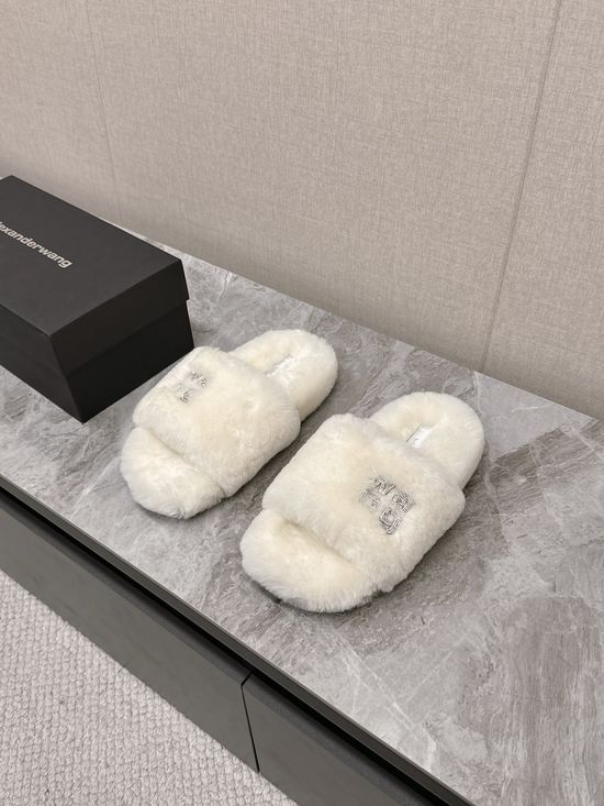 Alexander Wang Fuzzy Wool Lined Warm Comfortable Indoor Outdoor Slippers