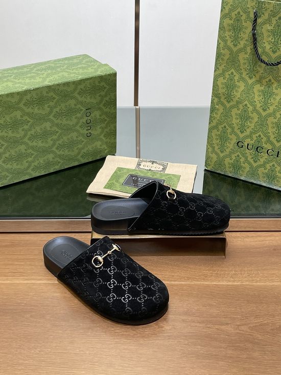 Gucci Embossed Suede Leather Lined Horsebit Platform Clogs