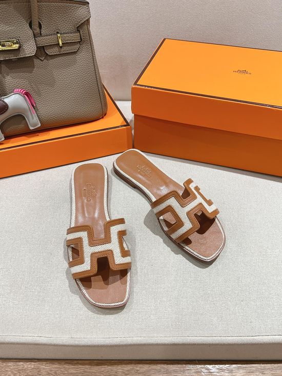 Hermes Premium Cowhide Slide Sandals With Decorative Silk Scarves