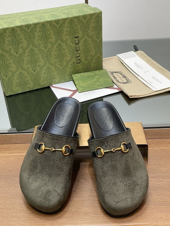 Gucci Embossed Suede Leather Lined Horsebit Platform Slippers