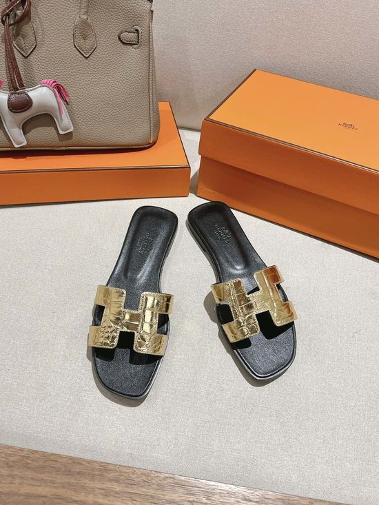 Hermes New Color Cowhide Slide Sandals With Silk Scarf Packaging