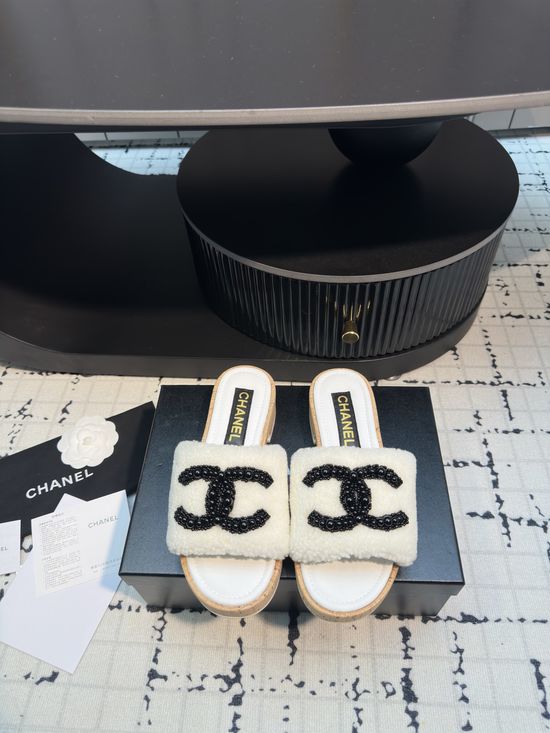 Chanel Beaded Double-C Wool Slippers for Comfort