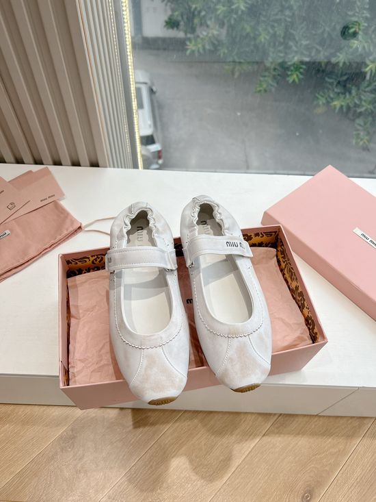 Miu Miu Coin Decor Loafer Ballet Shoes Soft Suede Leather Upper