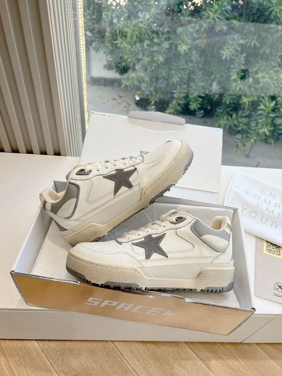 Golden Goose Soft Breathable Casual Low-top Sneakers