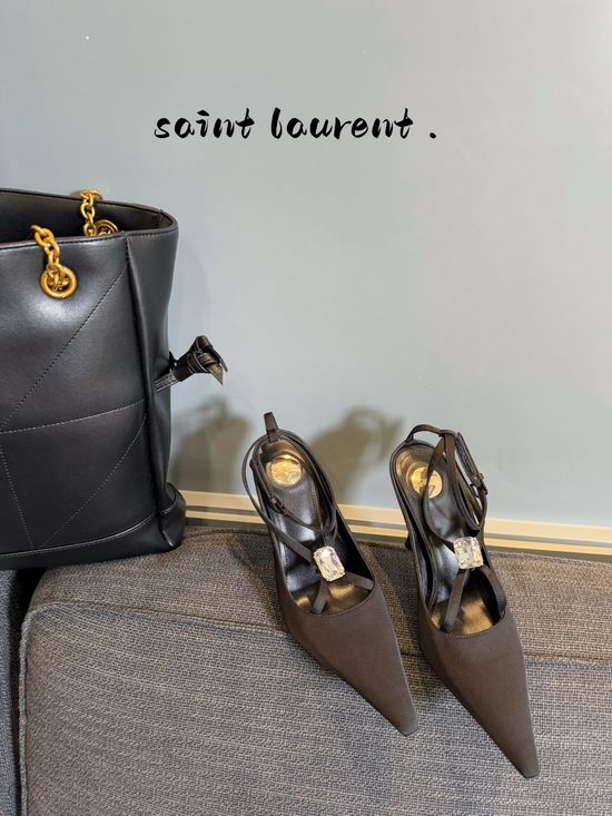 Yves Saint Laurent Chic Silk Upper Stiletto Heel Elegant Dress Shoes