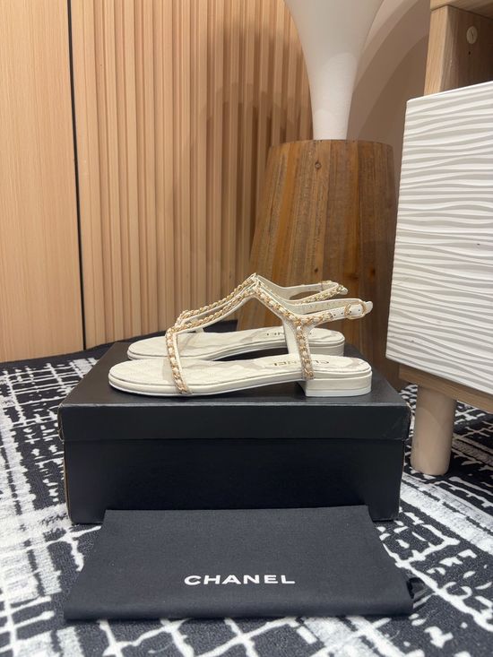 Chanel Elegant Chain Decor Sandals with Premium Leather Upper