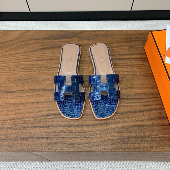 Hermes Flat Slide Sandals Crocodile Embossed Leather Upper