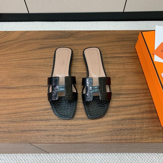 Hermes Flat Slide Sandals Crocodile Embossed Leather Upper
