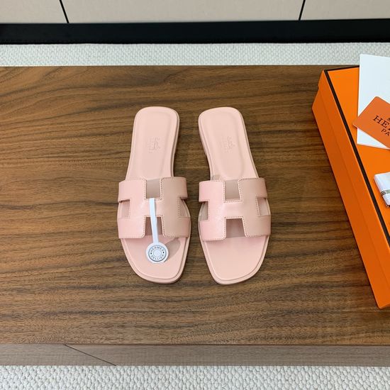 Hermes Flat Slide Sandals Smooth Leather Upper
