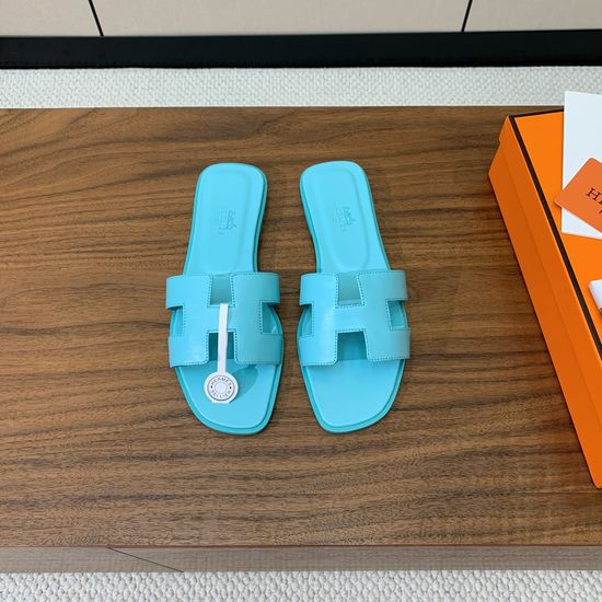 Hermes Flat Slide Sandals Smooth Leather Upper