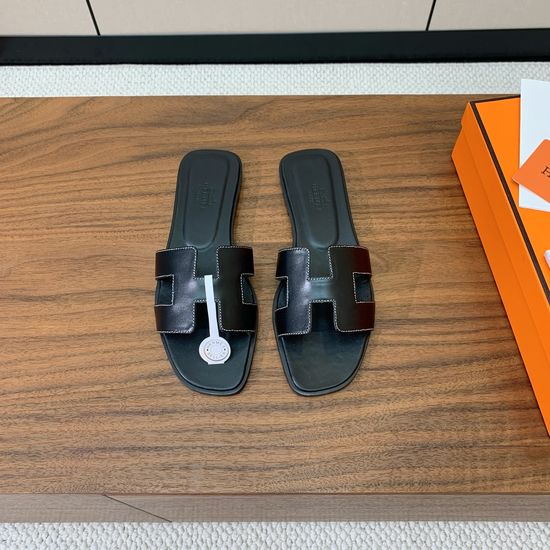 Hermes Flat Slide Sandals Smooth Leather Upper