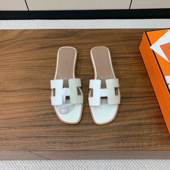 Hermes Flat Slide Sandals Smooth Leather Upper