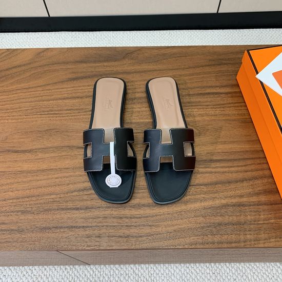 Hermes Flat Slide Sandals Smooth Leather Upper