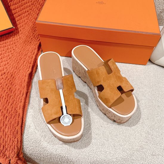 Hermes New Color Suede Accent Sandals Comfort Fit Premium Sole
