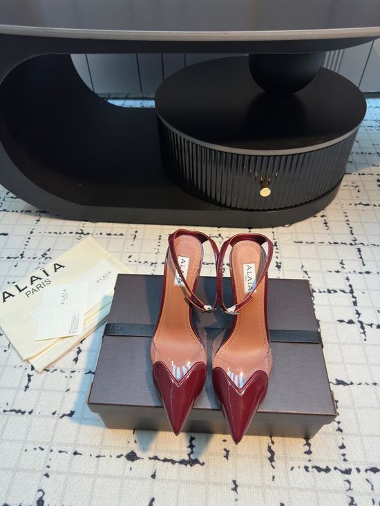 Alaia Heart Design Patent Leather High Heel Slide Sandals