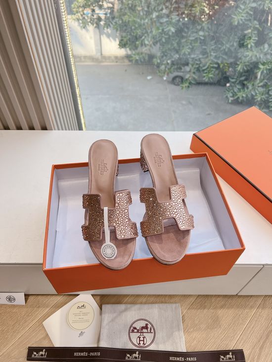 Hermes Premium Cowhide Flat Slide Sandals with Metal Buckle