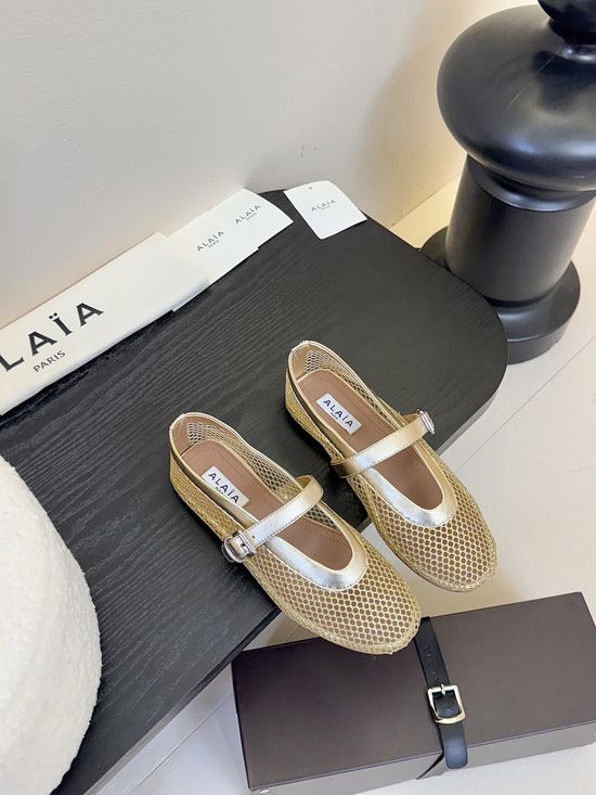 Alaia Classic Hardware Decor Leather Ballet Flats Versatile Daily Shoes