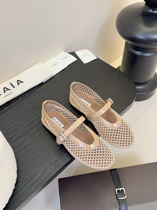 Alaia Classic Hardware Decor Leather Ballet Flats Versatile Daily Shoes