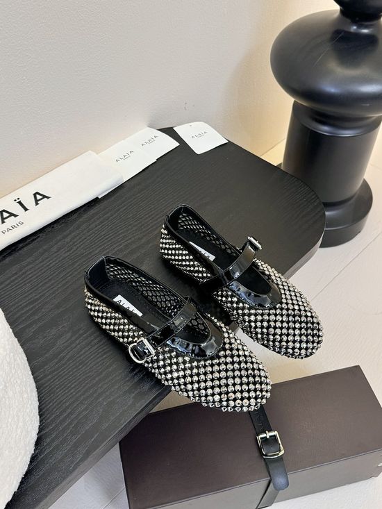 Alaia Classic Hardware Decor Leather Ballet Flats Versatile Daily Shoes