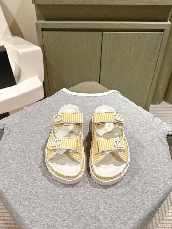 Hermes Stripe Pattern Comfortable Beach Shoes With Optional Sole