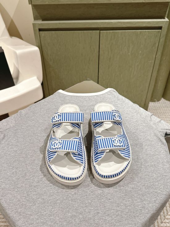 Hermes Stripe Pattern Comfortable Beach Shoes With Optional Sole