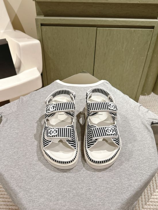 Hermes Stripe Pattern Comfortable Beach Shoes With Optional Sole