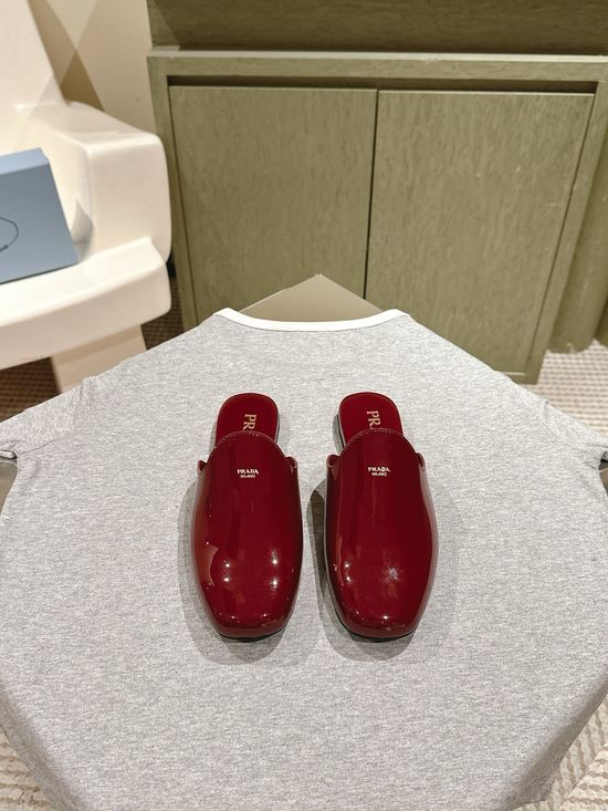 Chanel Mary Jane Patent Leather Buckle Genuine Leather Shoes