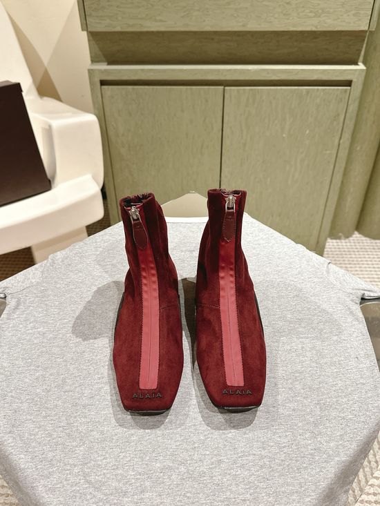 Alaia Rhinestone Mesh Ballet Flats with Leather Trim Casual Shoes