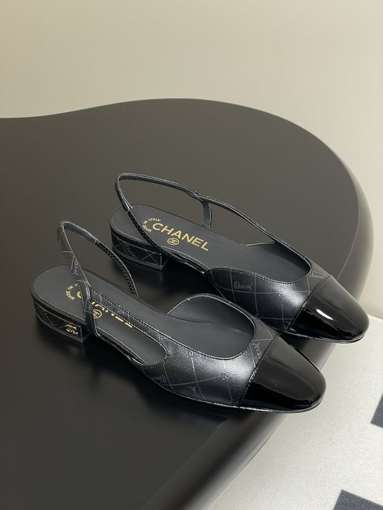 Chanel Epoxy Leather Slingback Sandals Square Toe Elegant Casual Shoes