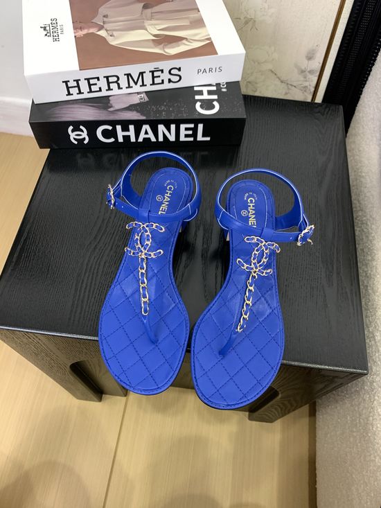 Chanel Premium Leather Toe-Post Sandals With Leather Sole
