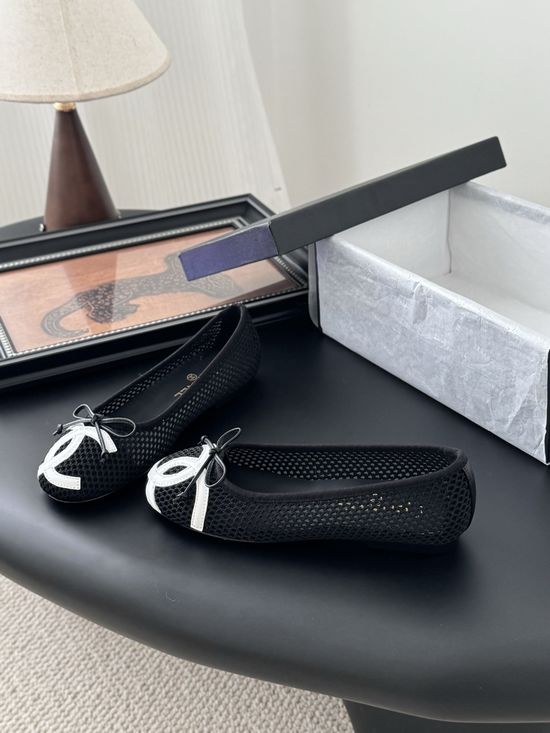 Chanel Vintage Quilted Leather Ballet Flats with Logo