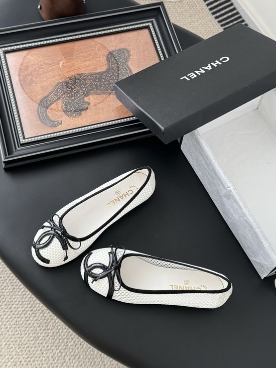 Chanel Vintage Quilted Leather Ballet Flats with Logo