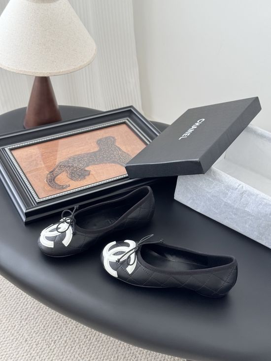 Chanel Retro Quilted Leather Soft Ballet Flats