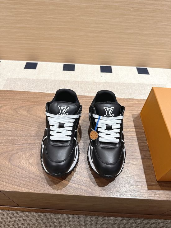 Louis Vuitton Thick Sole Casual Sneakers With Leather Upper