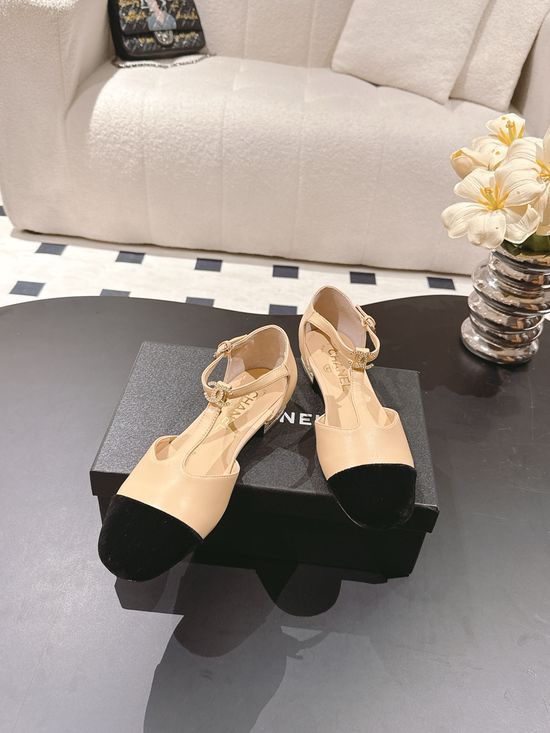 Chanel Elegant Pearl Heel Mary Jane Leather Shoes