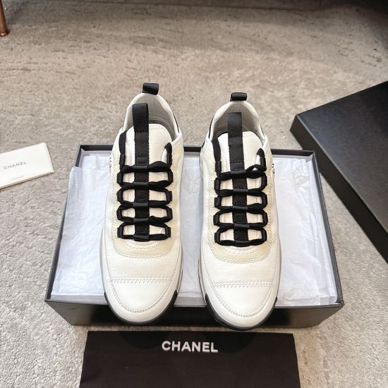 Chanel Vintage Style Casual Sneakers Breathable Upper Soft Lining