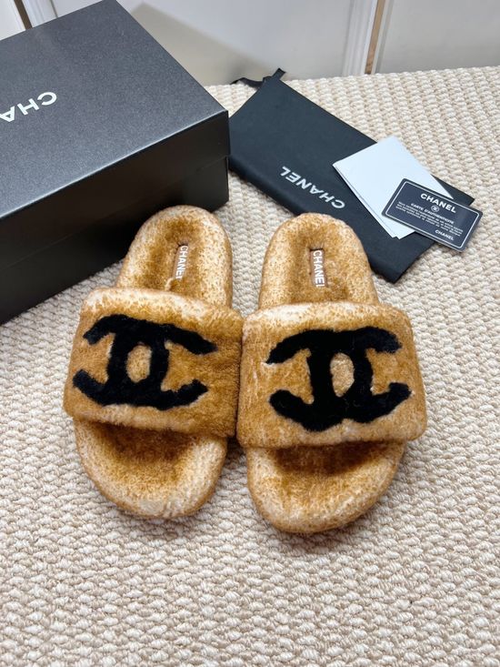 Chanel Genuine Lambswool Lined Non-slip Casual Slippers